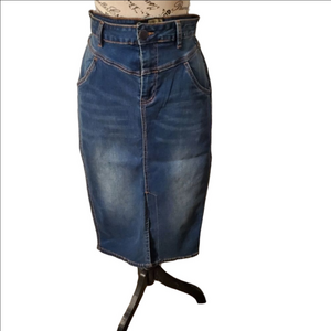 Suzanne Betro Denim Pencil Skirt Size 8